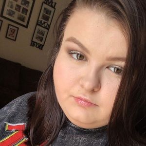 Meet your Posher, Erika